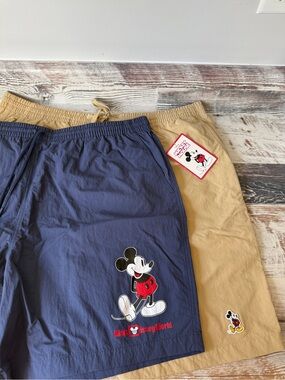 2 Pairs NWT Walt Disney World MICKEY MOUSE Navy  & NWOT Tan Men’s Shorts XL